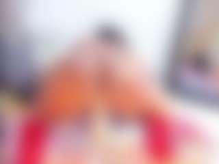 Laura Saenz's Live Sex Cam Show