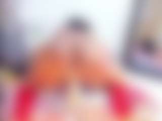 Laura Saenz's Live Sex Cam Show