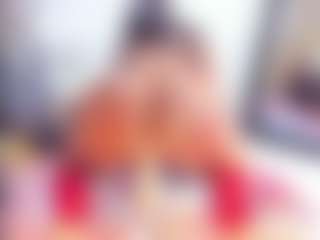 Laura Saenz's Live Sex Cam Show