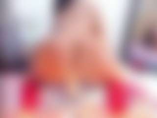 Laura Saenz's Live Sex Cam Show