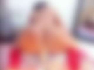 Laura Saenz's Live Sex Cam Show
