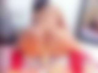 Laura Saenz's Live Sex Cam Show