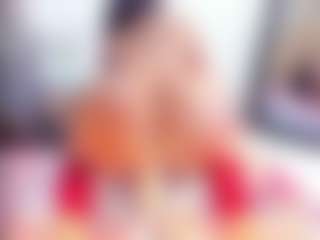 Laura Saenz's Live Sex Cam Show