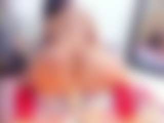 Laura Saenz's Live Sex Cam Show