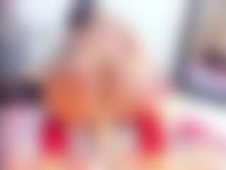 Laura Saenz's Live Sex Cam Show