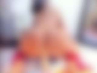 Laura Saenz's Live Sex Cam Show