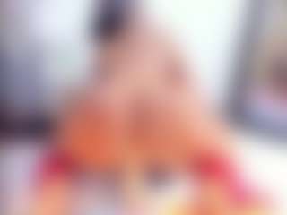 Laura Saenz's Live Sex Cam Show