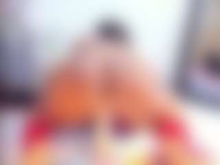 Laura Saenz's Live Sex Cam Show