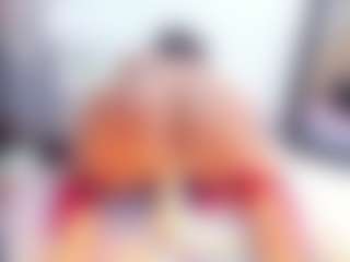 Laura Saenz's Live Sex Cam Show
