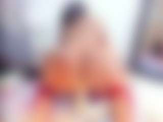 Laura Saenz's Live Sex Cam Show