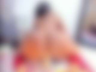 Laura Saenz's Live Sex Cam Show