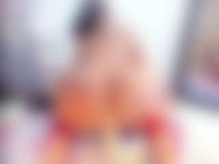 Laura Saenz's Live Sex Cam Show
