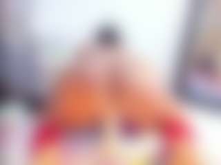 Laura Saenz's Live Sex Cam Show