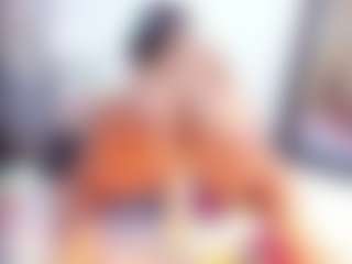 Laura Saenz's Live Sex Cam Show