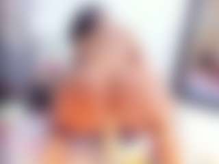 Laura Saenz's Live Sex Cam Show