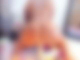Laura Saenz's Live Sex Cam Show