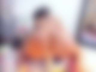 Laura Saenz's Live Sex Cam Show
