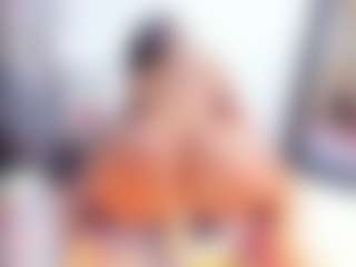 Laura Saenz's Live Sex Cam Show