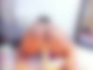 Laura Saenz's Live Sex Cam Show