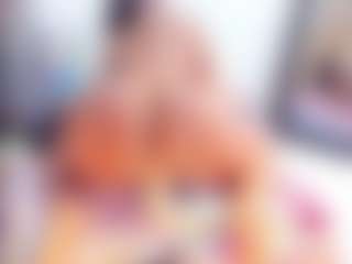 Laura Saenz's Live Sex Cam Show