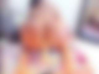 Laura Saenz's Live Sex Cam Show