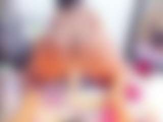 Laura Saenz's Live Sex Cam Show