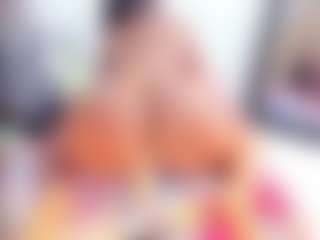 Laura Saenz's Live Sex Cam Show
