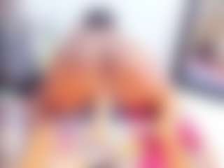 Laura Saenz's Live Sex Cam Show