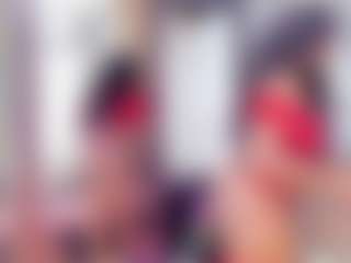 Laura Saenz's Live Sex Cam Show