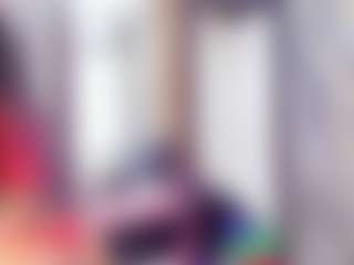 Laura Saenz's Live Sex Cam Show