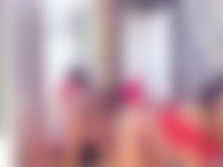 Laura Saenz's Live Sex Cam Show