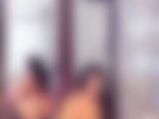 Laura Saenz's Live Sex Cam Show