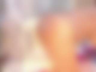 Laura Saenz's Live Sex Cam Show