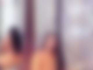 Laura Saenz's Live Sex Cam Show