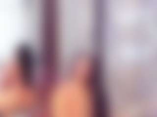 Laura Saenz's Live Sex Cam Show