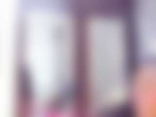 Laura Saenz's Live Sex Cam Show