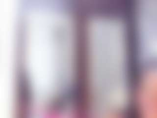 Laura Saenz's Live Sex Cam Show