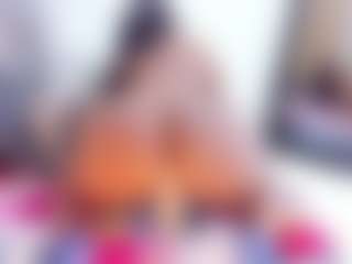 Laura Saenz's Live Sex Cam Show