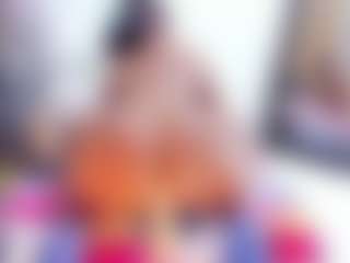Laura Saenz's Live Sex Cam Show