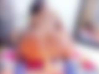 Laura Saenz's Live Sex Cam Show