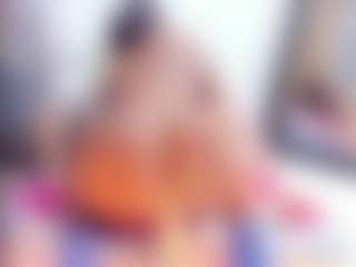 Laura Saenz's Live Sex Cam Show