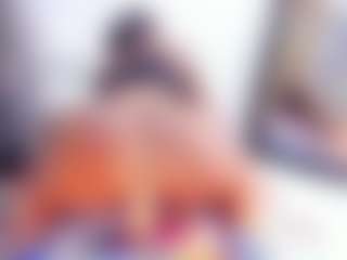 Laura Saenz's Live Sex Cam Show