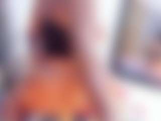 Laura Saenz's Live Sex Cam Show