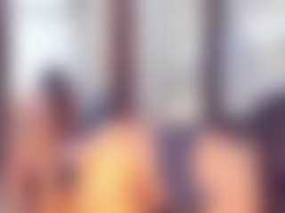 Laura Saenz's Live Sex Cam Show