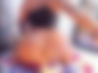 Laura Saenz's Live Sex Cam Show