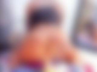 Laura Saenz's Live Sex Cam Show