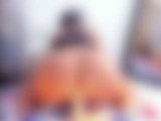 Laura Saenz's Live Sex Cam Show