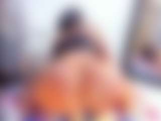 Laura Saenz's Live Sex Cam Show