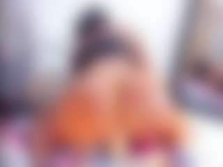 Laura Saenz's Live Sex Cam Show