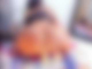 Laura Saenz's Live Sex Cam Show